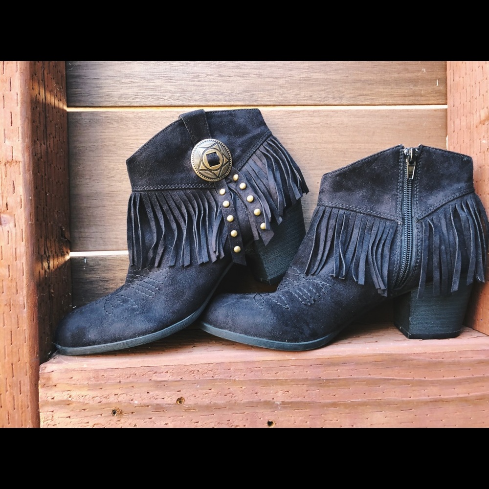 Black Booties
